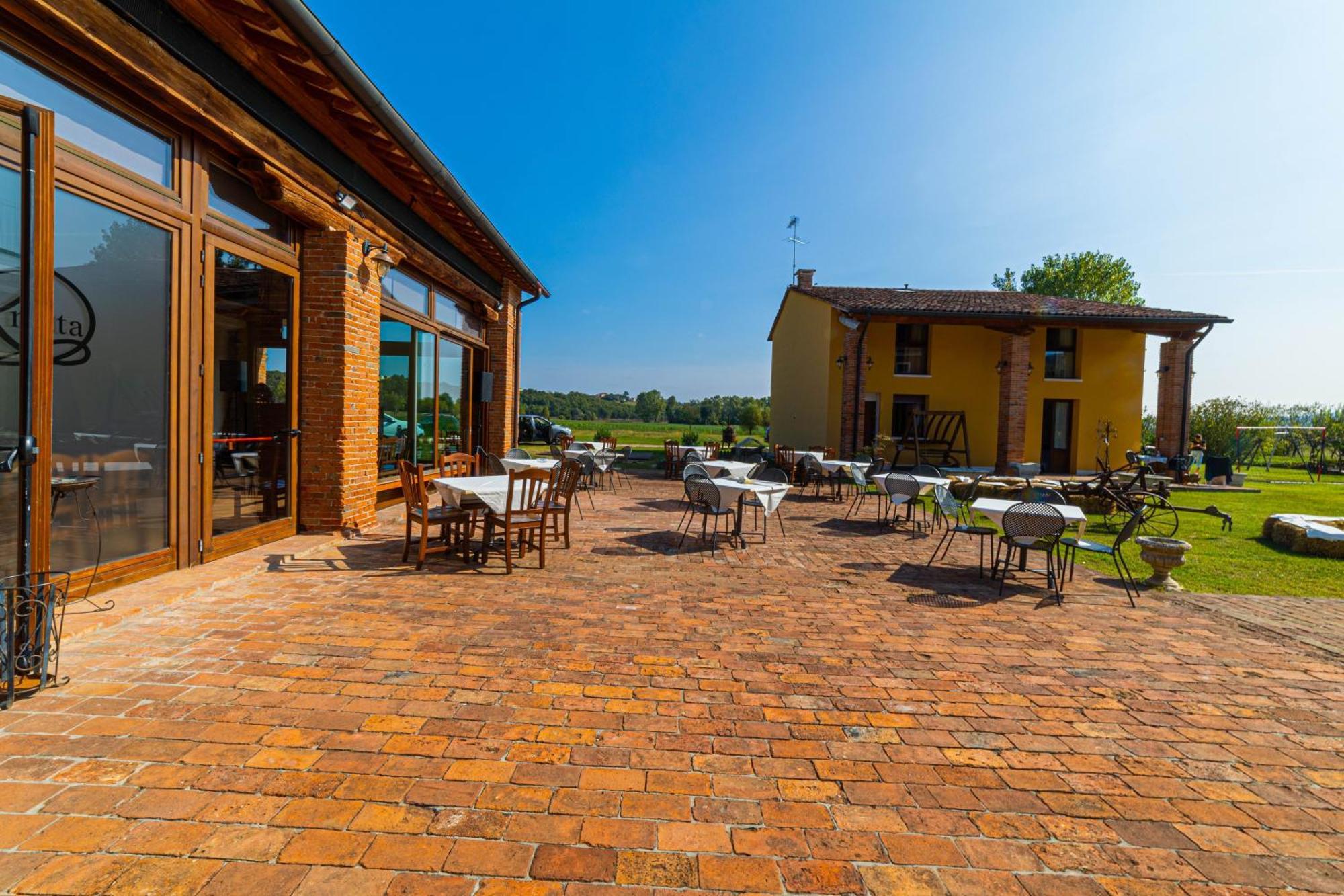 Agriturismo Riva Ratta มอนเตคคิโอ มัจจอเร ภายนอก รูปภาพ