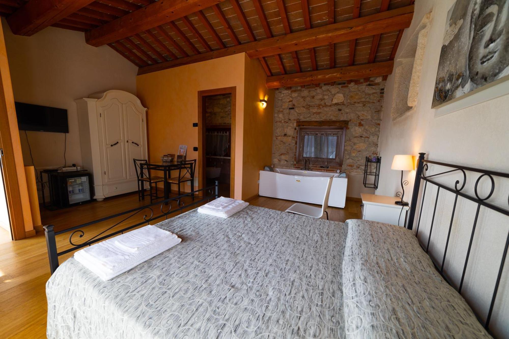 Agriturismo Riva Ratta มอนเตคคิโอ มัจจอเร ภายนอก รูปภาพ